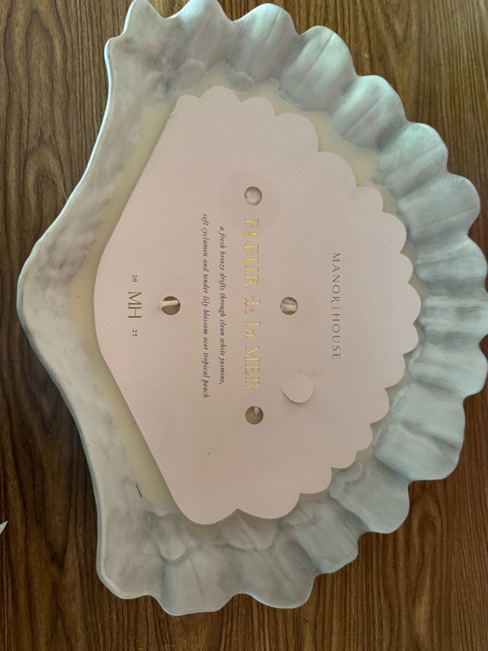 White Shell Decorative Candle - Fleur de la Mer